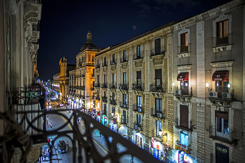 B&B Stesicoro Inhabit - Guesthouse City Center Catania Exterior photo